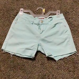Blue denim shorts (tiny stain) size 7